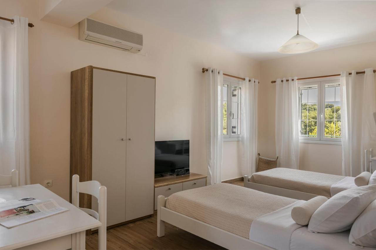 Theros Retreat Szpartiá Kültér fotó